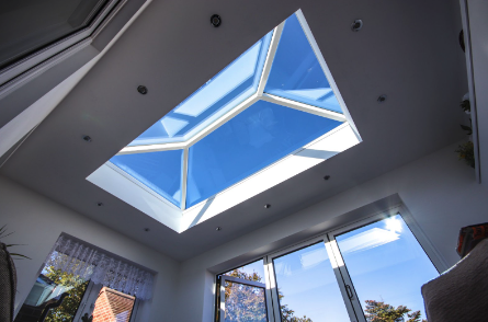 GFD Homes how to fit a korniche roof lantern: Looking up at roof lantern from inside the living room area. 