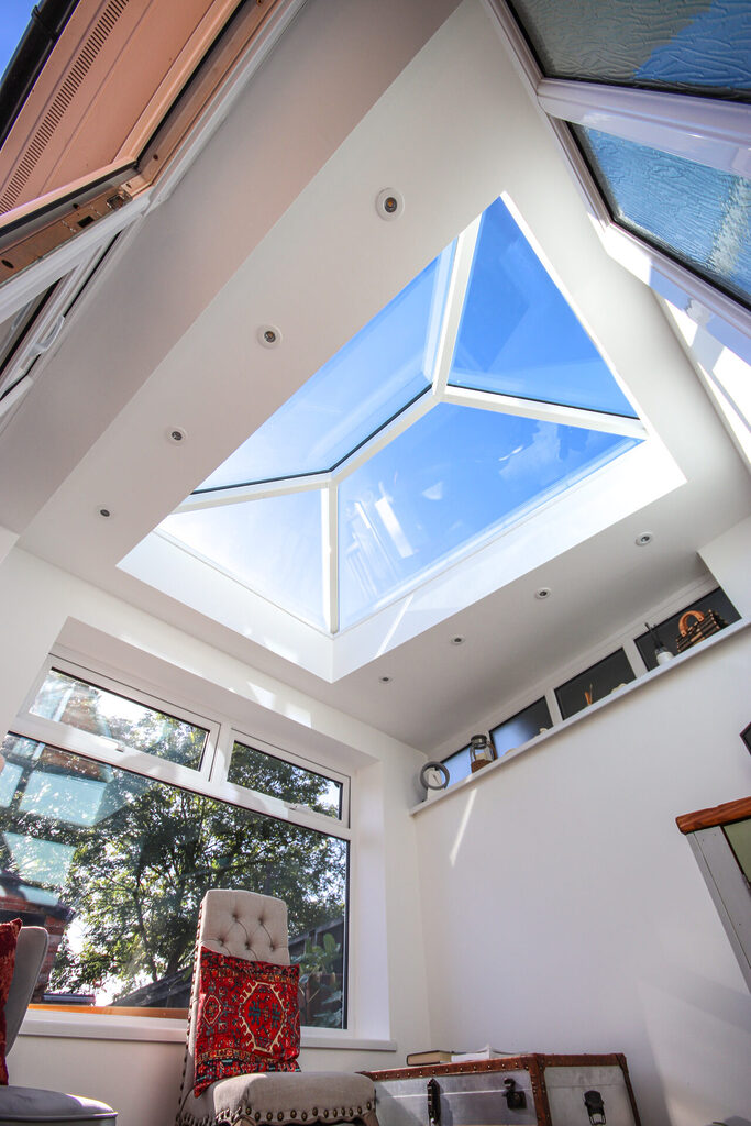 GFD Homes Roof lanterns : korniche roof lantern in a small extension