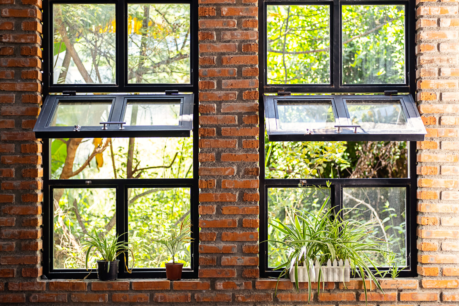 GFD Homes benefits of triple glazing: triple glazed windows with outside view showing