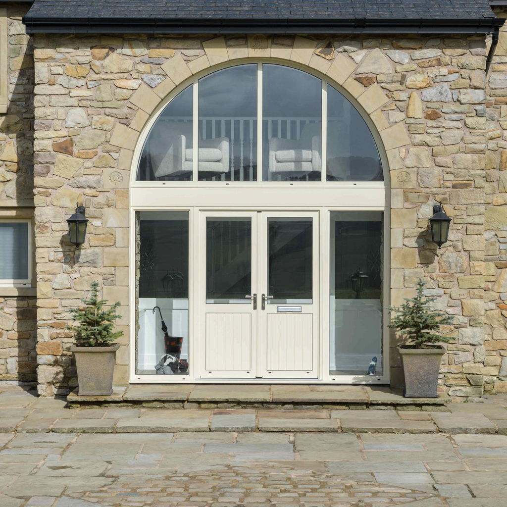 GFD Homes Robbie burns : smart french doors in a traditional 