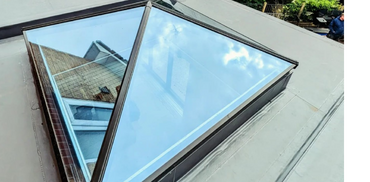 korniche roofs: roof lantern close up